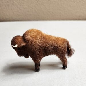 Wagner Handwork Kunstlerschutz West Germany Vintage Flocked Bison/Buffalo